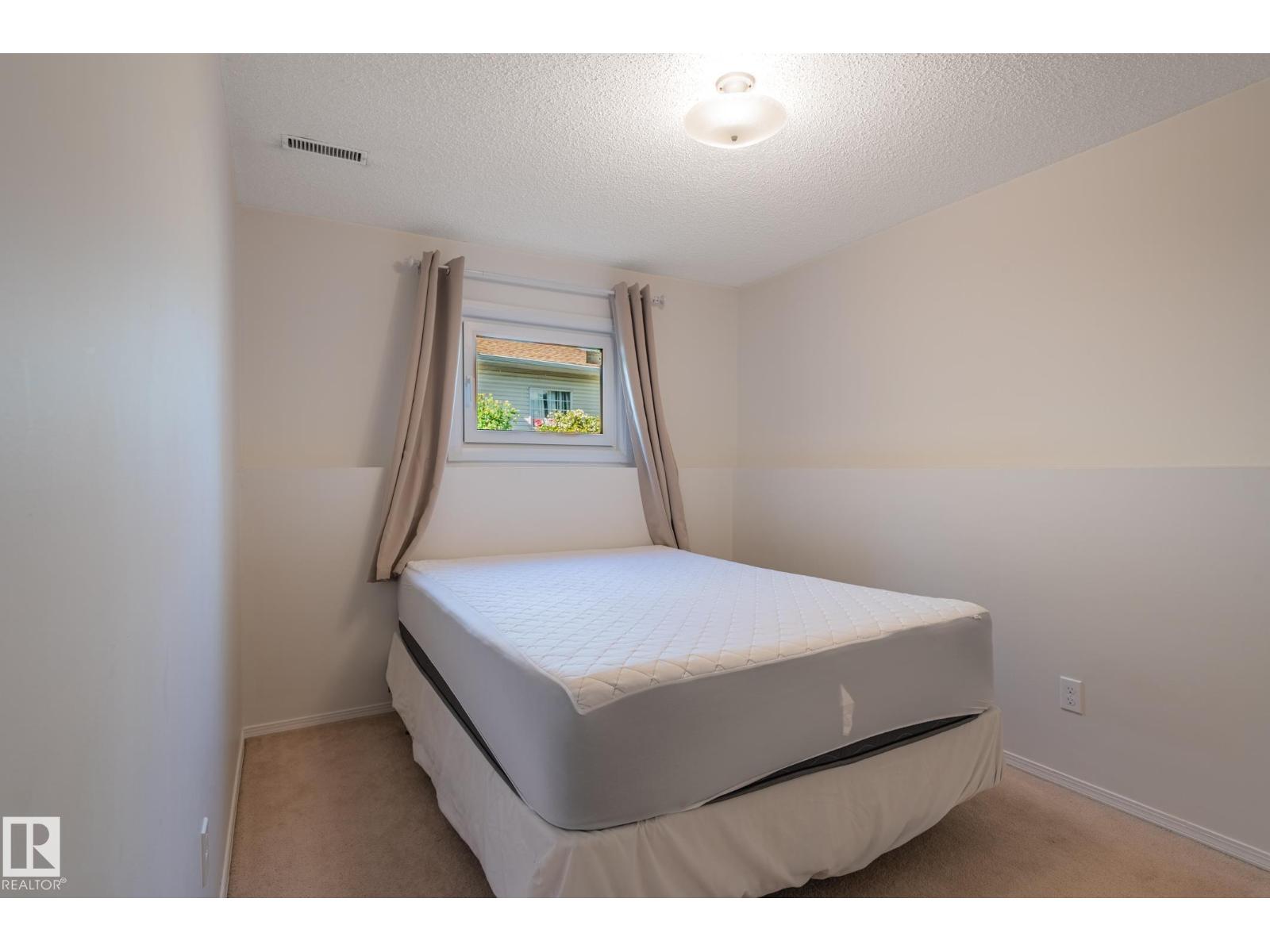 435 ORMSBY RD W NW - Image 40