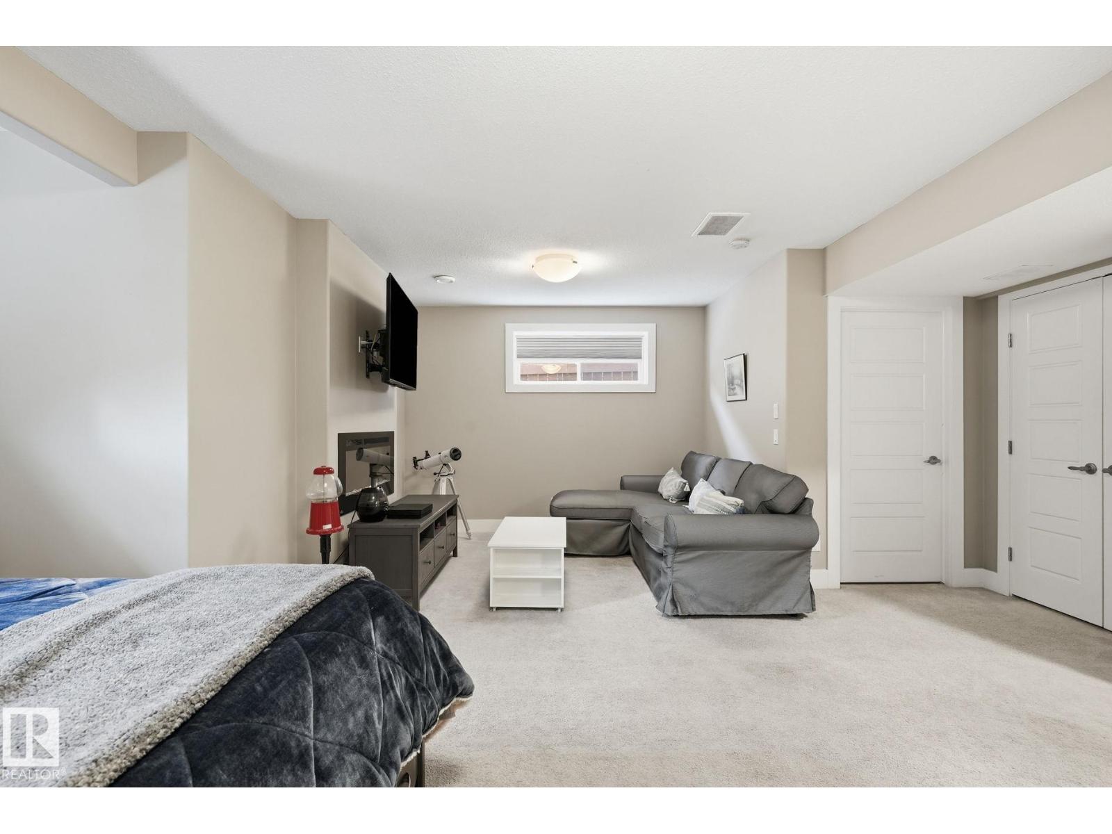944 Morris WY - Image 21