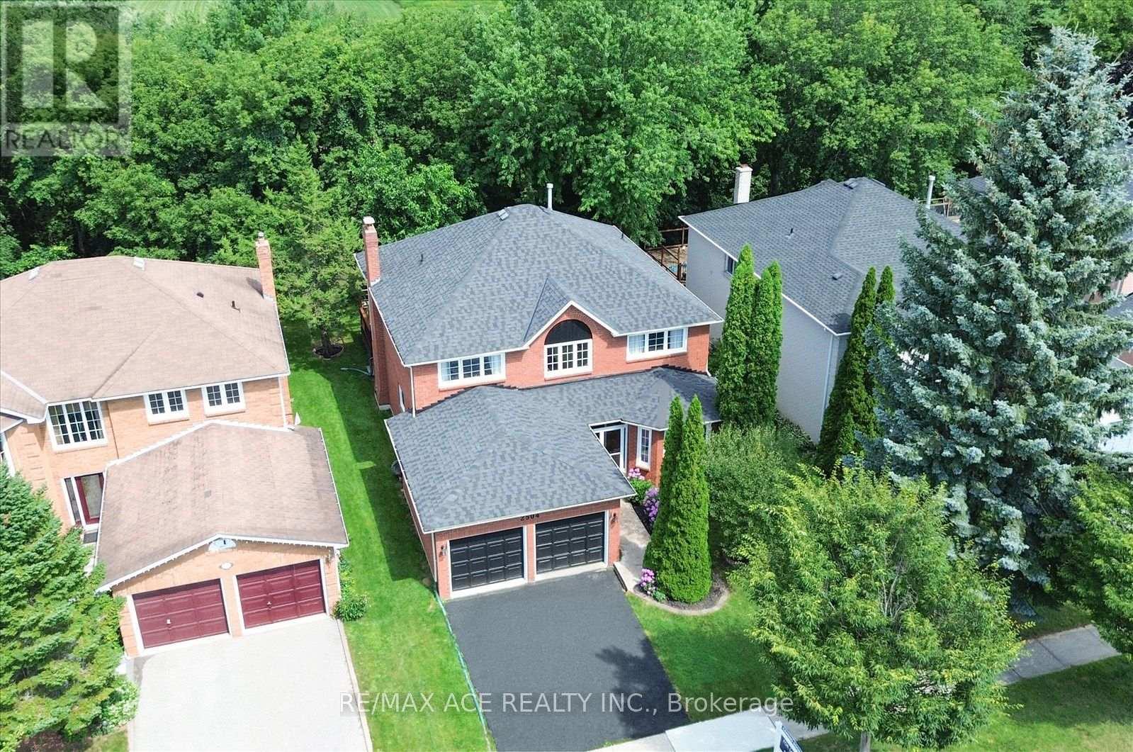 2504 LINWOOD STREET - Image 48