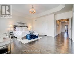 16 Gracedale Drive, Richmond Hill, ON L4C0Y3 Photo 22