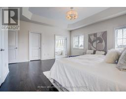 16 Gracedale Drive, Richmond Hill, ON L4C0Y3 Photo 23