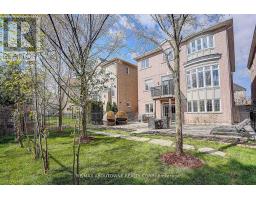 16 Gracedale Drive, Richmond Hill, ON L4C0Y3 Photo 38