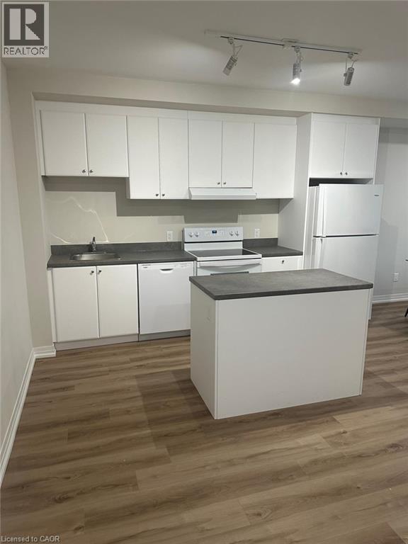 #306 50 HERRICK Avenue, St. Catharines, Ontario, L2P2T9, St. Catharines, Ontario — photo 4 of 5