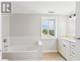 402 - 221 Adelaide Street, Saugeen Shores, ON N0H2L0 Photo 15