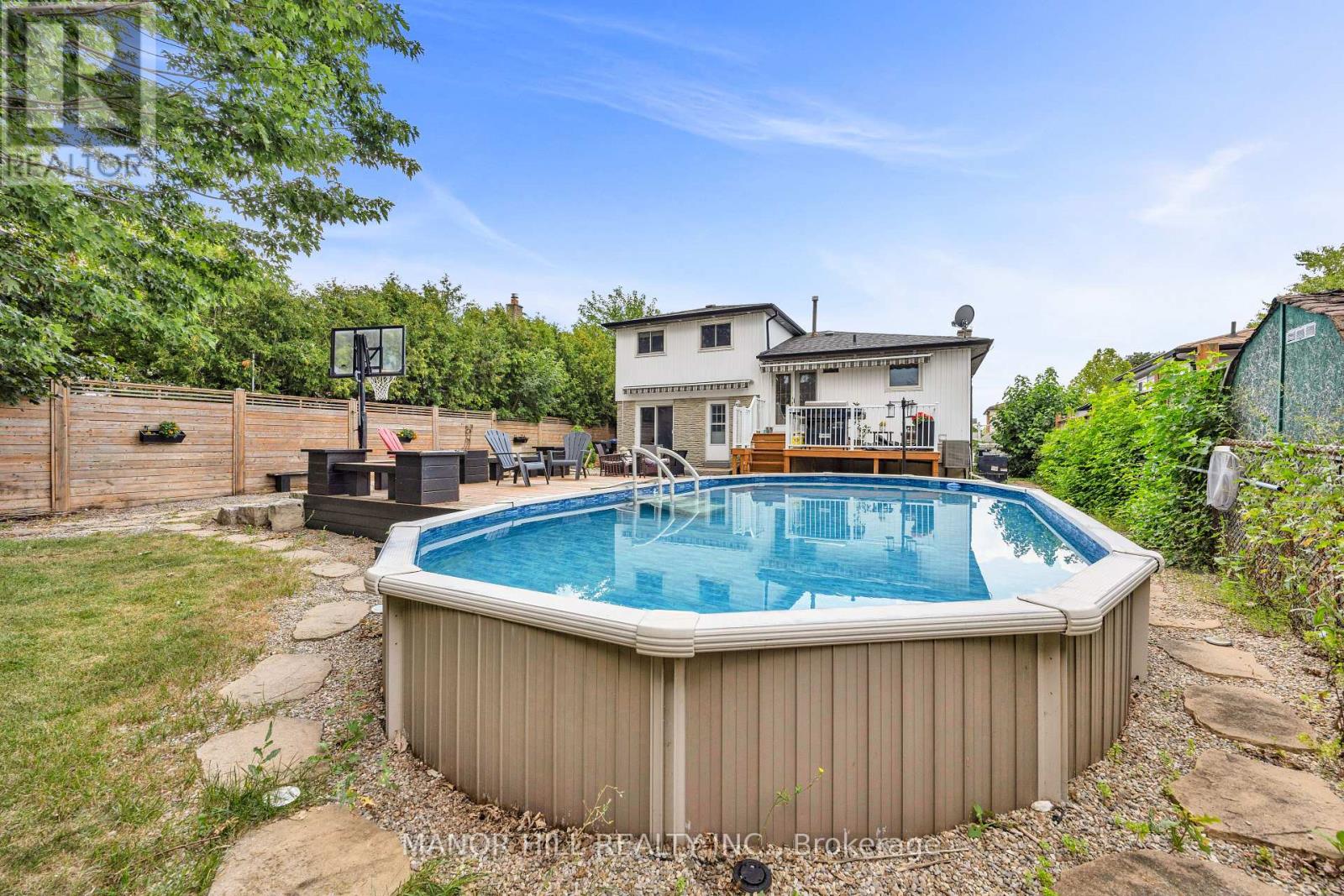 18 GREENBRIAR ROAD - 34