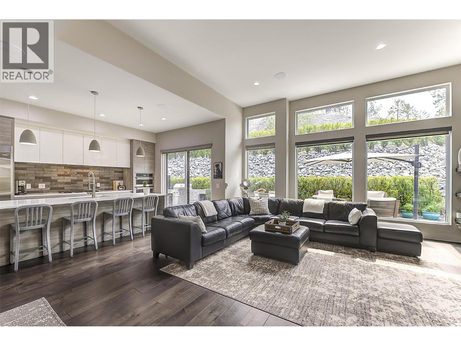 #5 1150 Mission Ridge Road - Image 15
