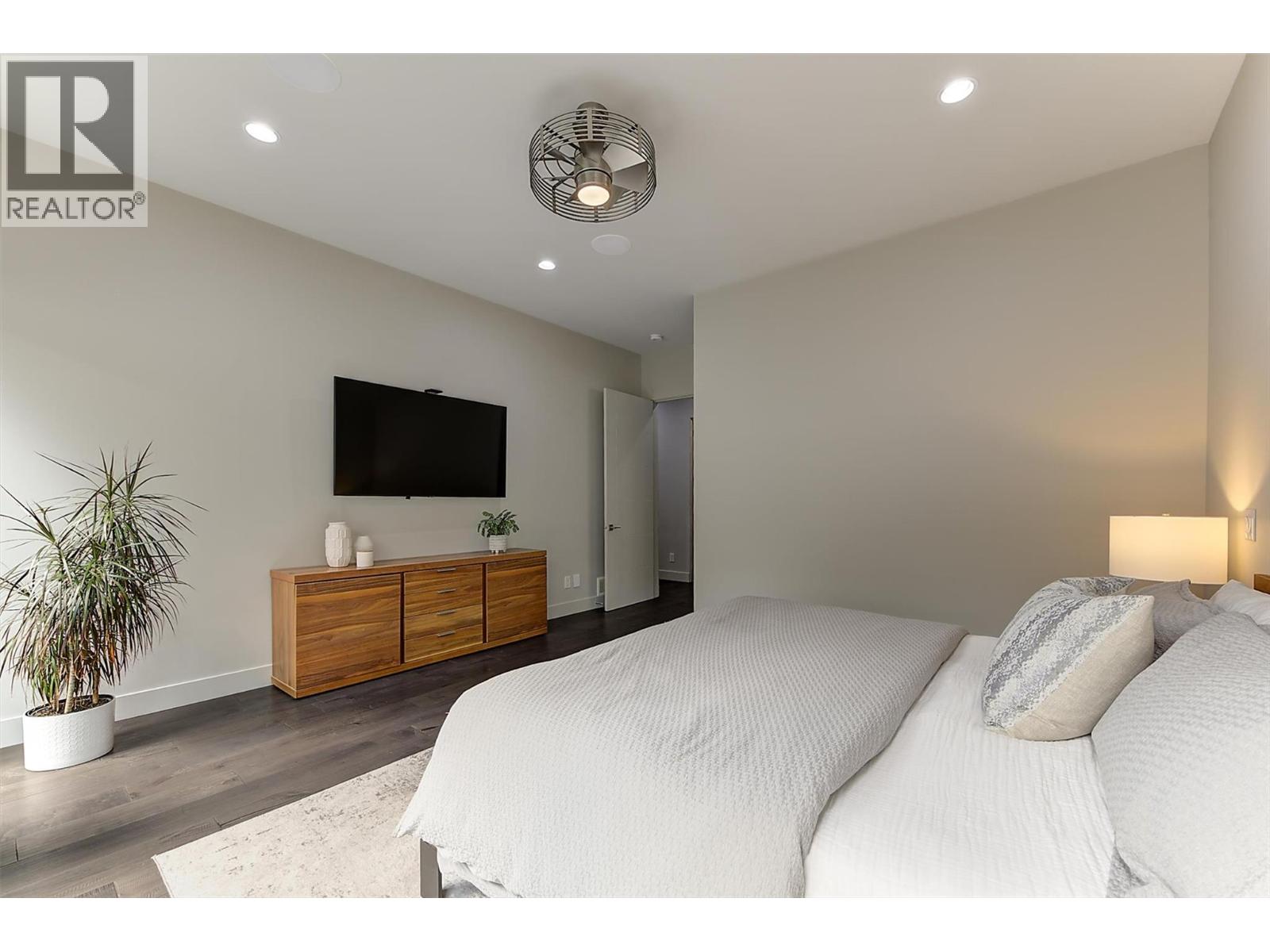 #5 1150 Mission Ridge Road - Image 27