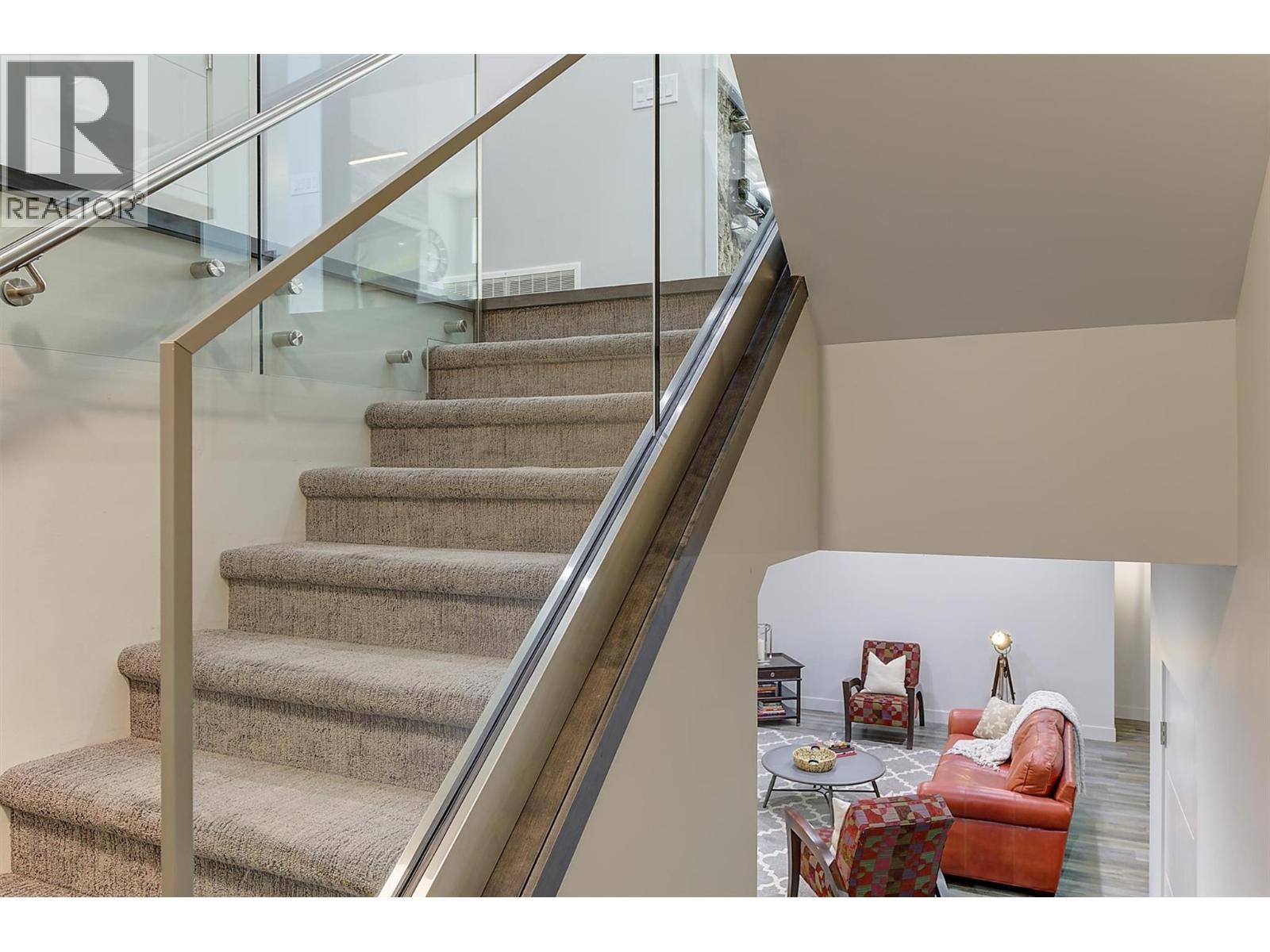 #5 1150 Mission Ridge Road - Image 60