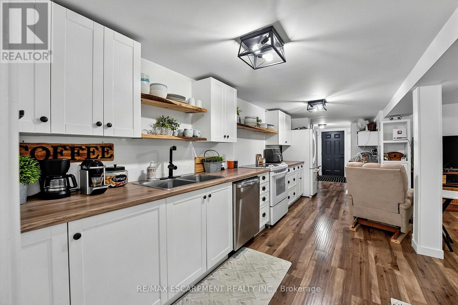 1073 CEDAR BEACH ROAD - Image 29