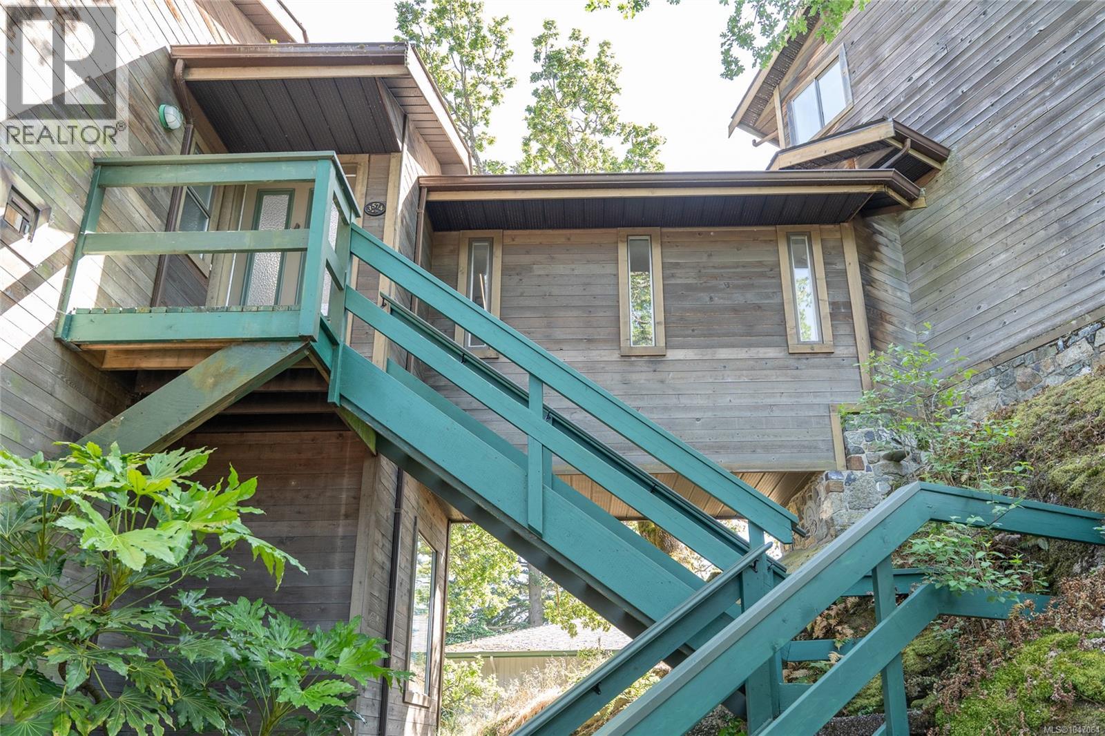 3574 McInnis Rise - 1