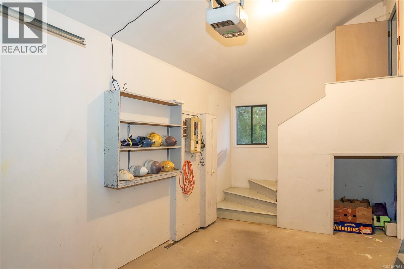 3574 McInnis Rise - Image 24