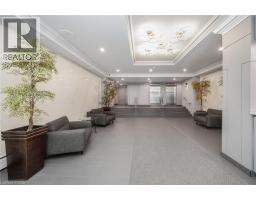 4pc Bathroom - 975 Warwick Court Unit# 708, Burlington, ON L7T3Z7 Photo 7