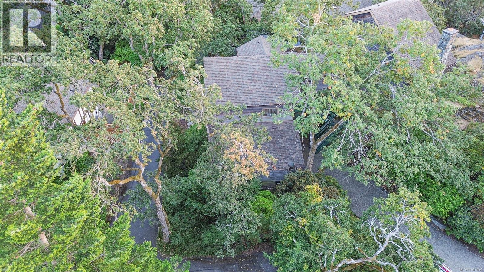 3574 McInnis Rise - Image 45
