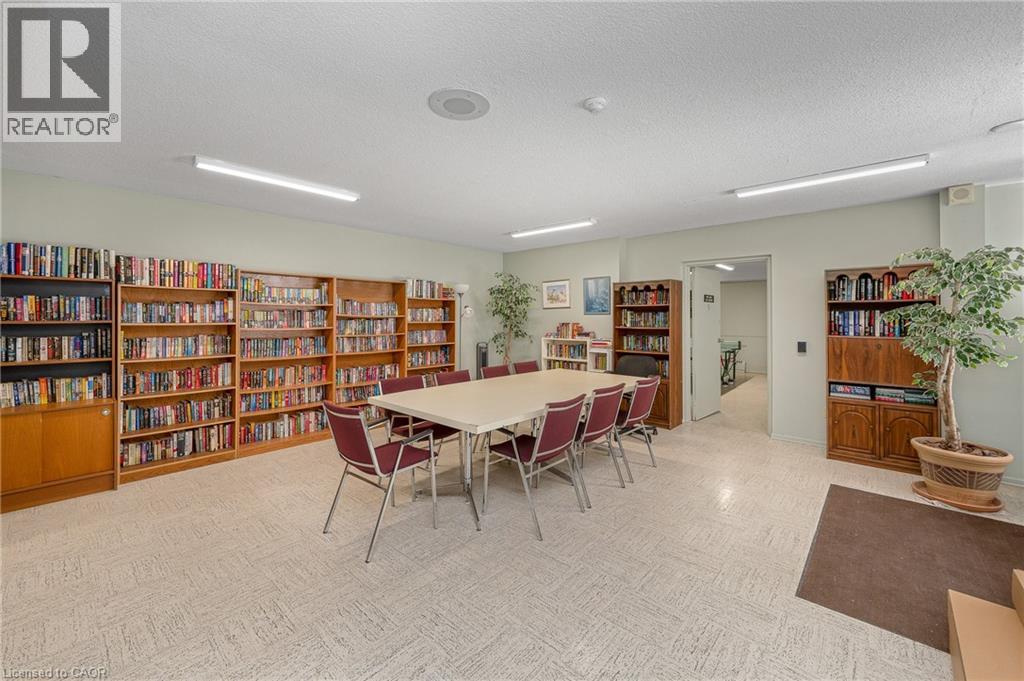 #708 975 WARWICK Court - Image 38