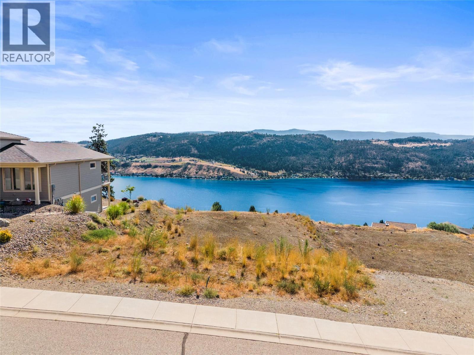Property for sale at 8948 Hampshire Crescent