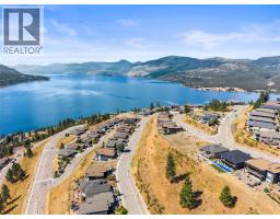 8948 Hampshire Crescent, Vernon, BC V1H2K9 Photo 10