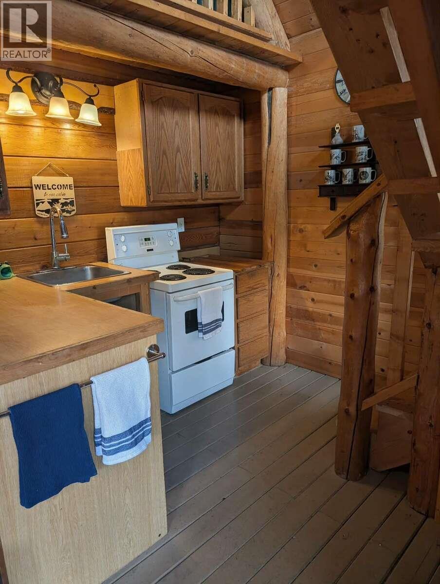 4204 East Barriere Lake Service Road Unit# 24.3, Barriere