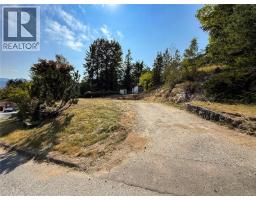 528 Eagle Cres, Gold River, BC V0P1G0 Photo 7