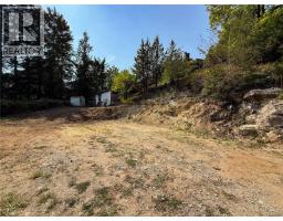 528 Eagle Cres, Gold River, BC V0P1G0 Photo 8