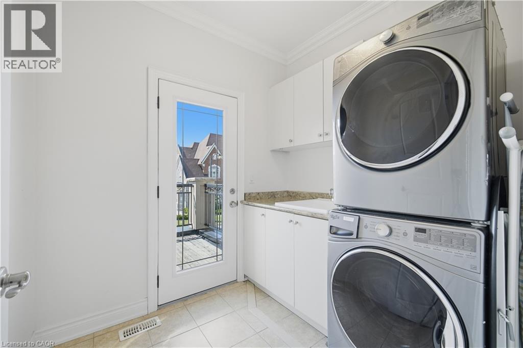 33 KEATLEY Drive - Image 33