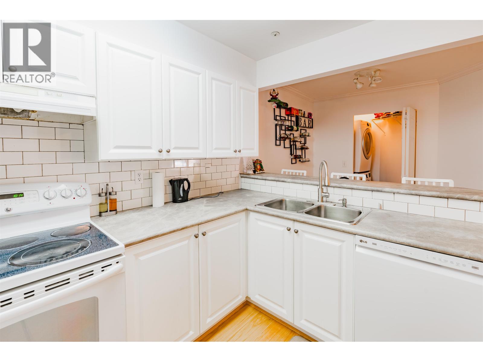 414 1359 56 STREET, Tsawwassen