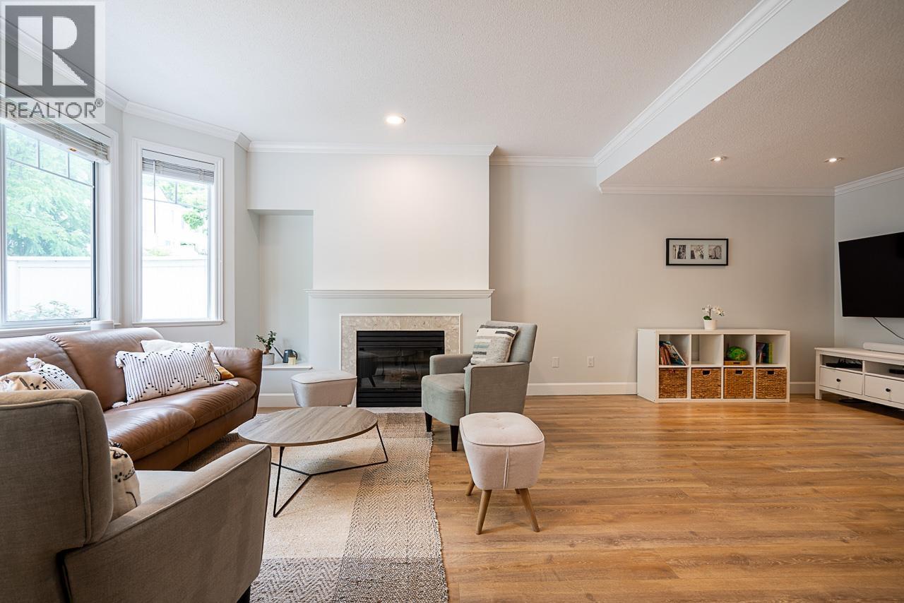 29 7501 CUMBERLAND STREET, Burnaby