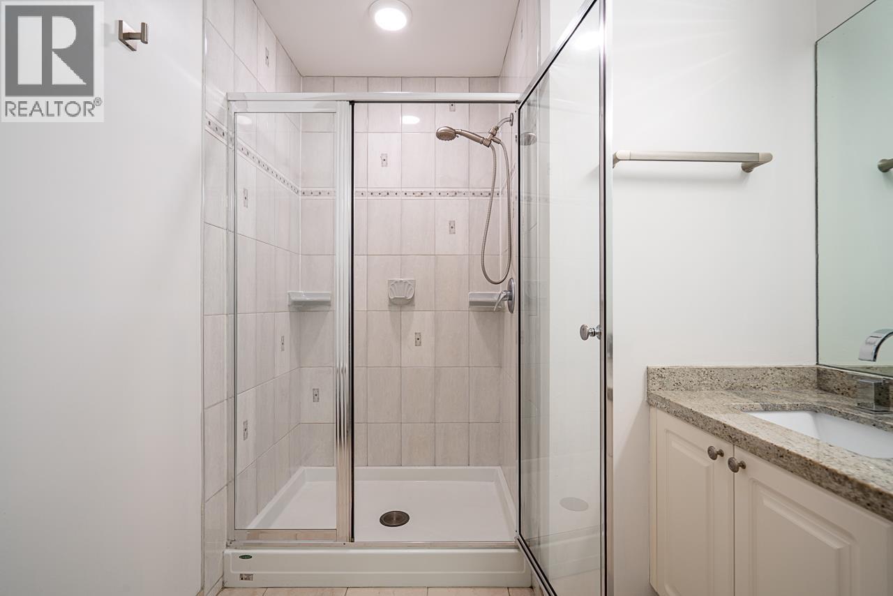29 7501 CUMBERLAND STREET, Burnaby