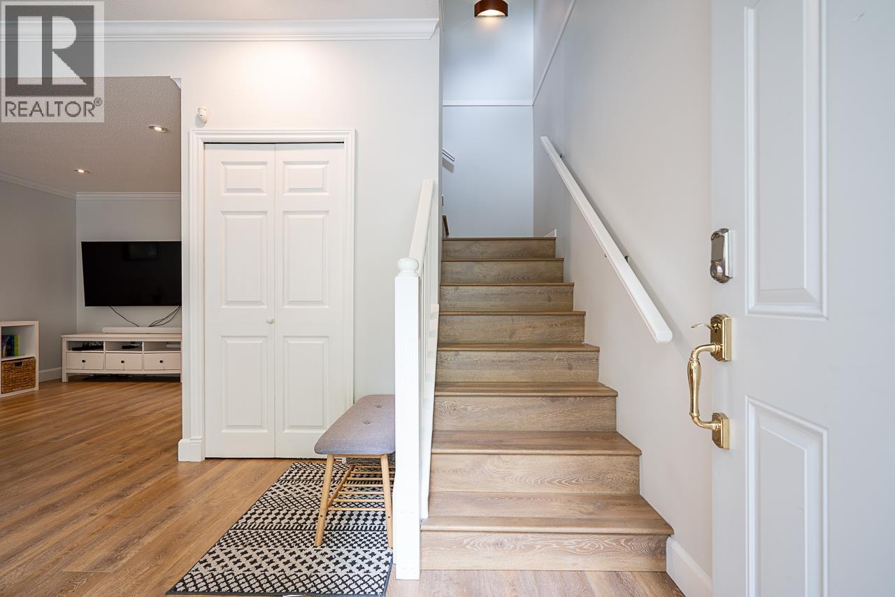 29 7501 CUMBERLAND STREET, Burnaby