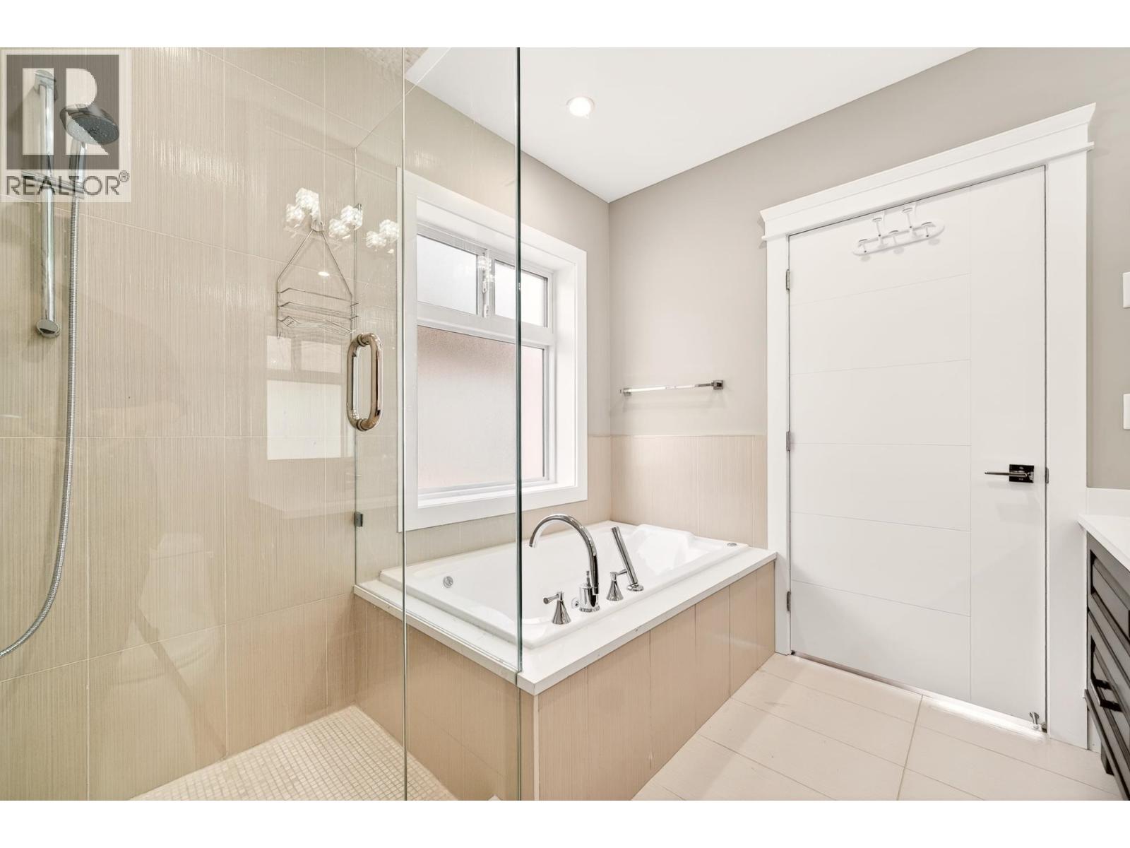 8068 HAIG STREET, Vancouver