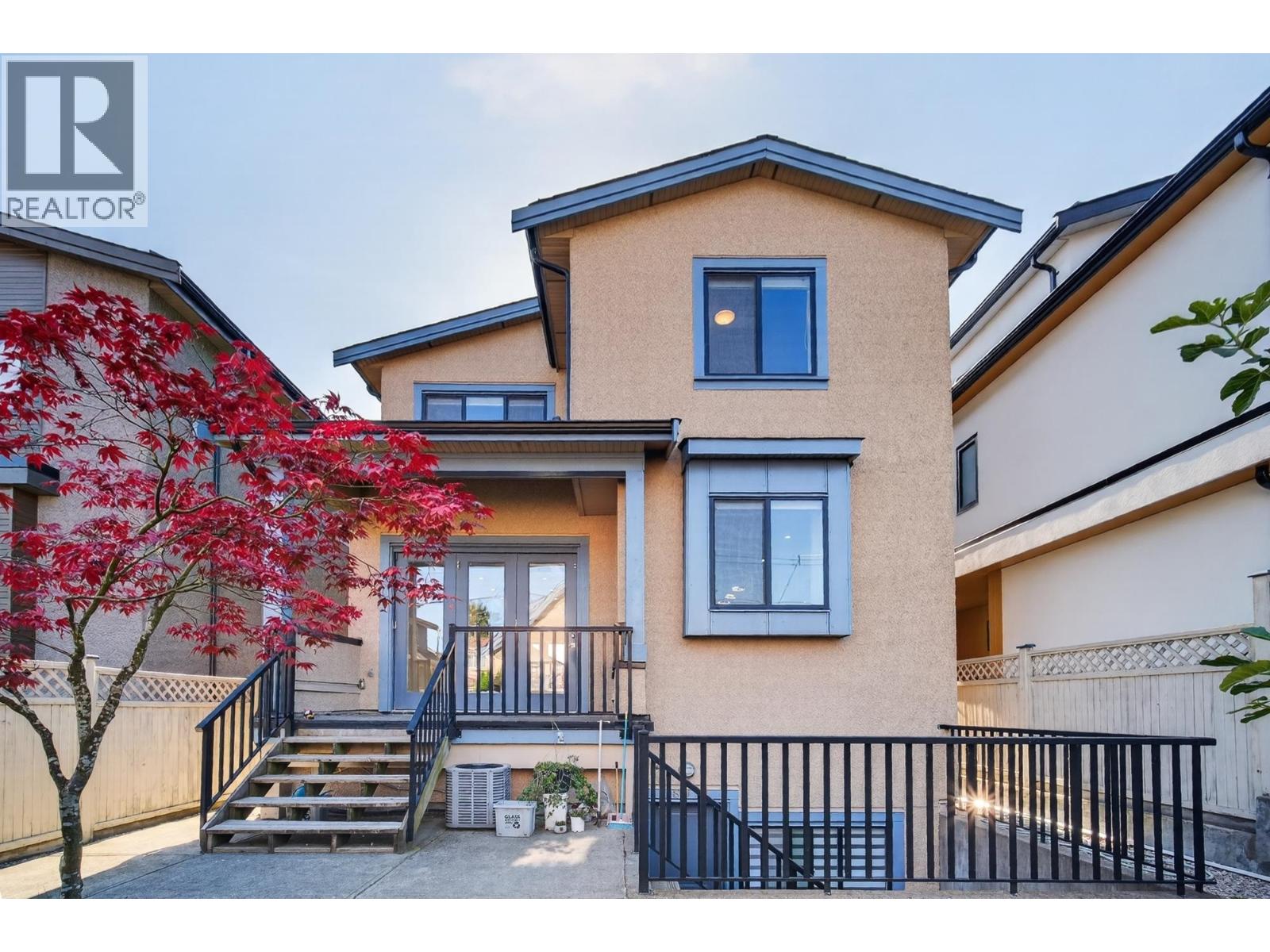 8068 HAIG STREET, Vancouver