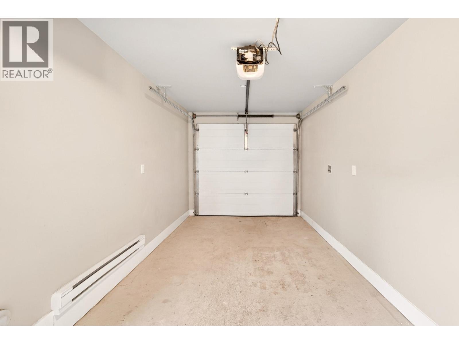 8068 HAIG STREET, Vancouver