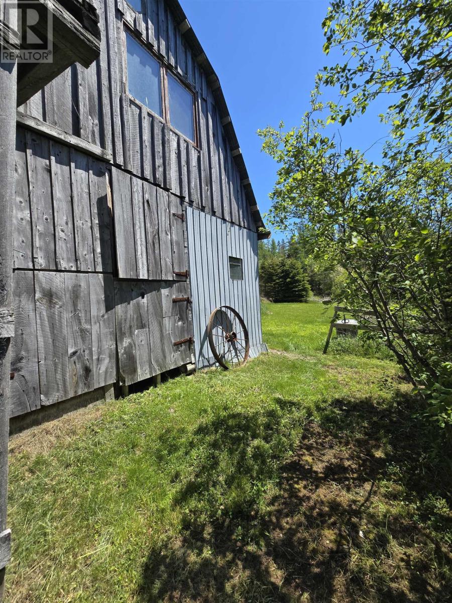 18540 Country Harbour  Hwy 316 Highway