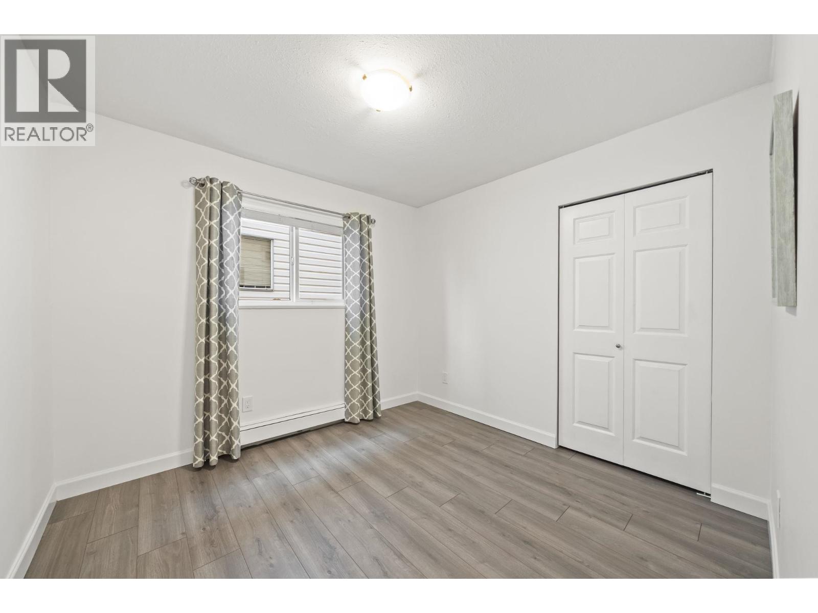 4268 GRAVELEY STREET, Burnaby