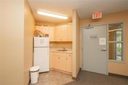 307 873 Waverley Street, Winnipeg, MB R3T6C3 Photo 37