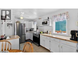 11 Mountain Vista Drive, Hill Spring, AB T0K1E0 Photo 10