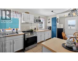 11 Mountain Vista Drive, Hill Spring, AB T0K1E0 Photo 9
