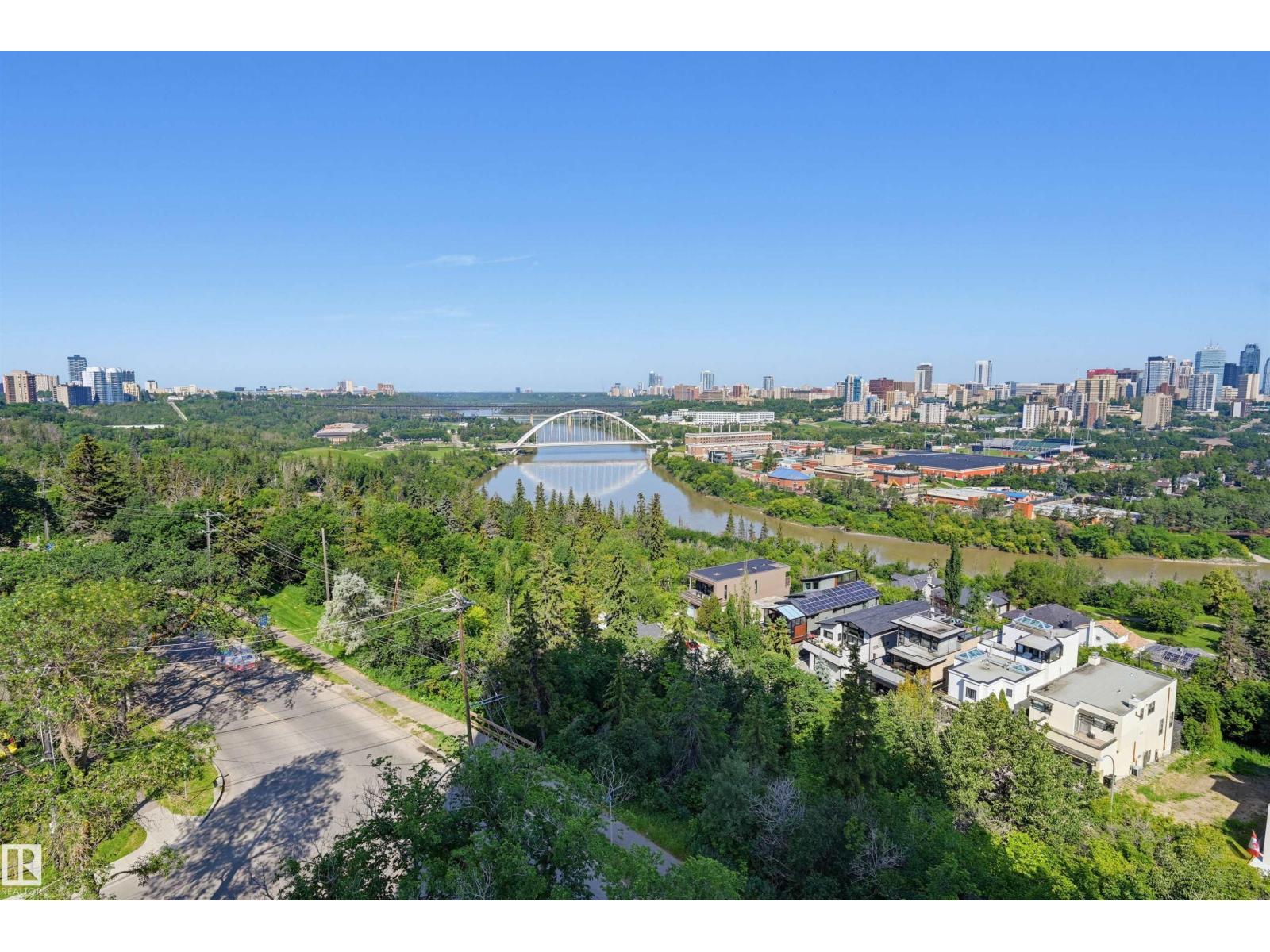 #901 10035 SASKATCHEWAN DR NW - Image 33