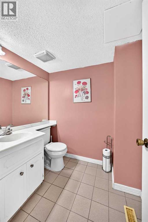 617 Whitewood Road NE - 14