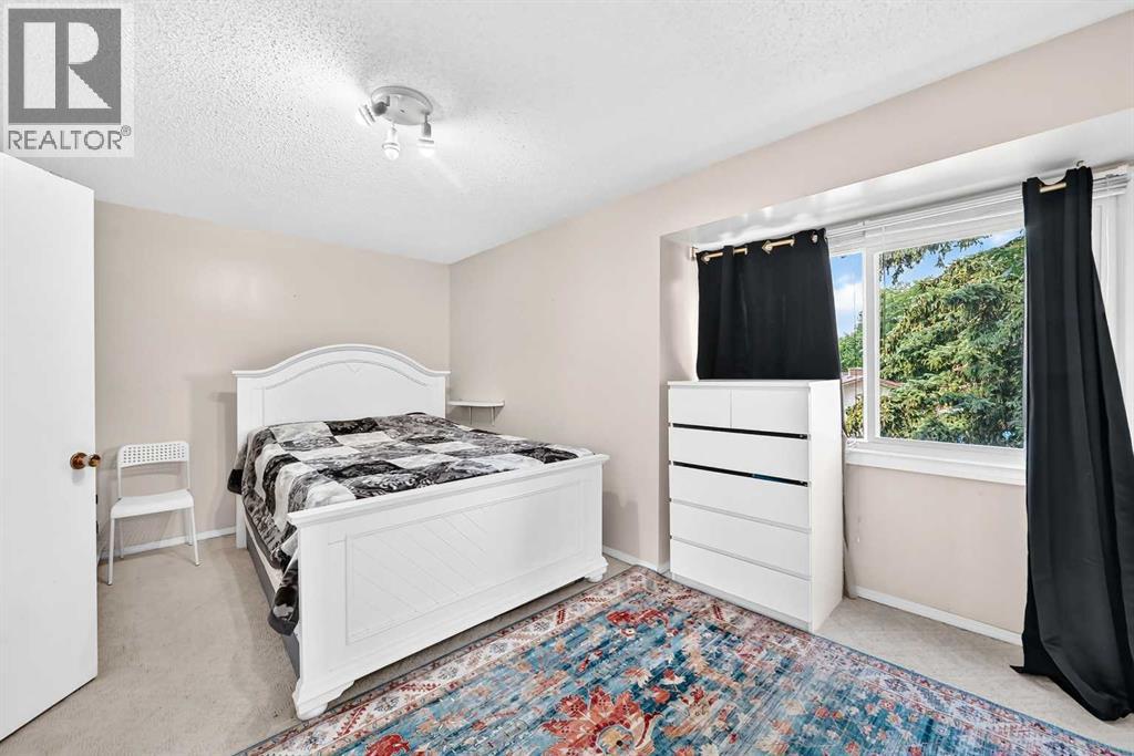 617 Whitewood Road NE - 15