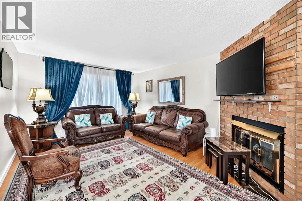 617 Whitewood Road NE - 9