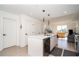 A210 20078 85 Avenue, Langley, BC V2Y3Z3 Photo 6