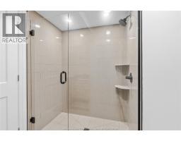 Foyer - 546 Pearl, Lakeshore, ON N0R1A0 Photo 13