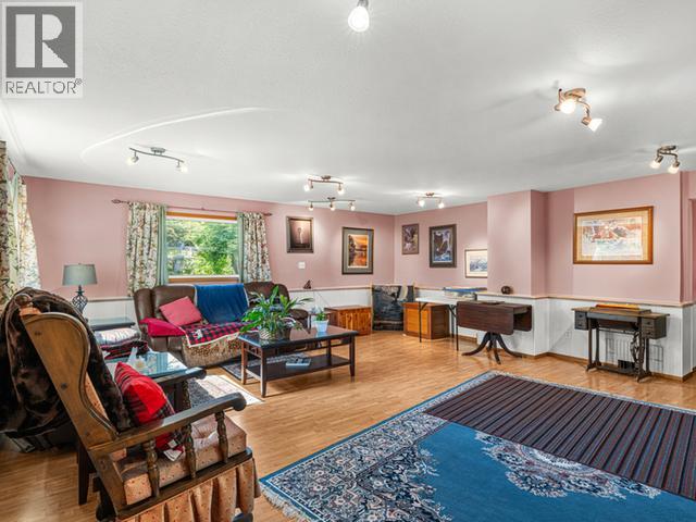 1308 ELM STREET - Image 18