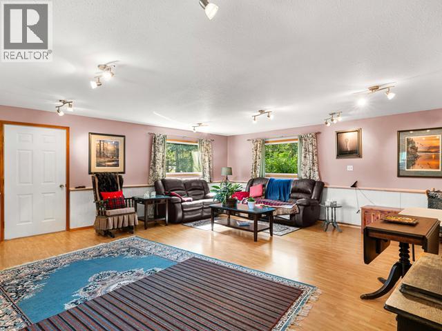 1308 ELM STREET - Image 19