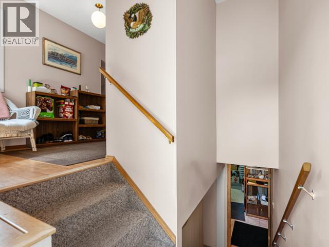 1308 ELM STREET - 7