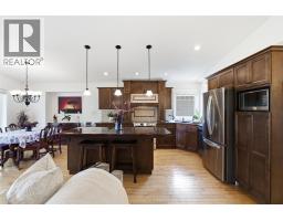 4pc Bathroom - 1620 Fir Road, Merritt, BC V1K0A3 Photo 8