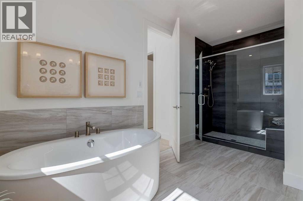90 Treeline Gardens SW - 30
