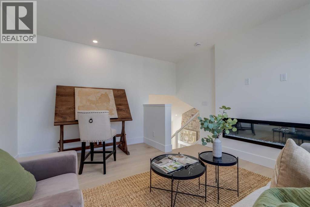 90 Treeline Gardens SW - 35