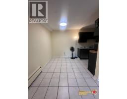 109 3901 Carrigan Court, Burnaby, BC V3N4K1 Photo 6