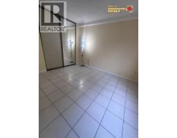 109 3901 Carrigan Court, Burnaby, BC V3N4K1 Photo 10